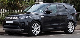 2017 Land Rover Discovery HSE TD6 Automatic 3.0 Front.jpg